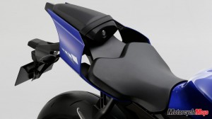 seat of Yamaha YZF-R1