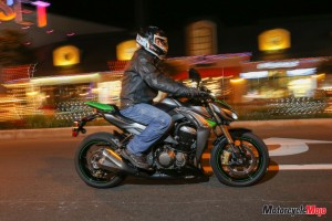 Kawasaki Z1000 Test